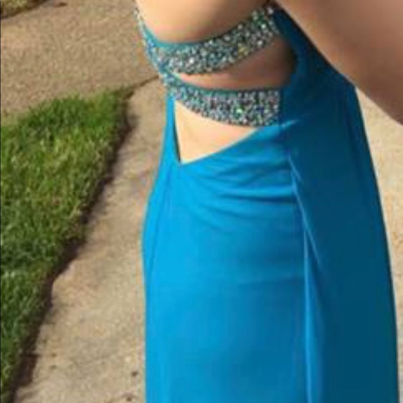 Prom dresses!! - Picture 2 of 3